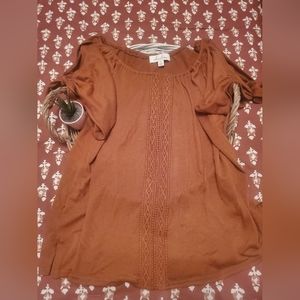 Adorable and versatile top